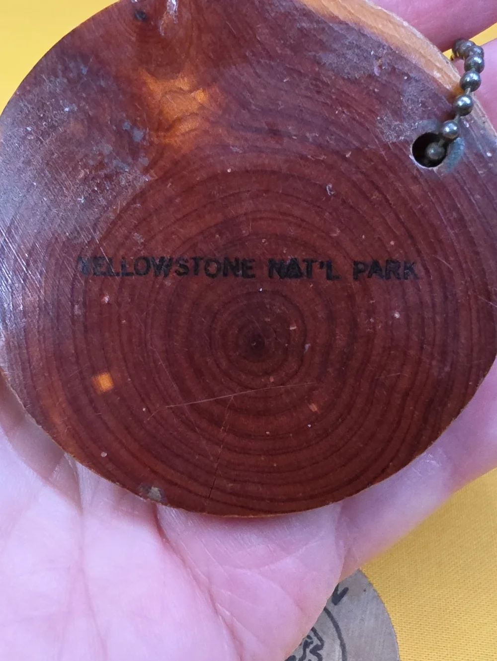 Vintage Souvenir Token Lot - Yellowstone Round Tuit Keychain & 1976 Bicentennial